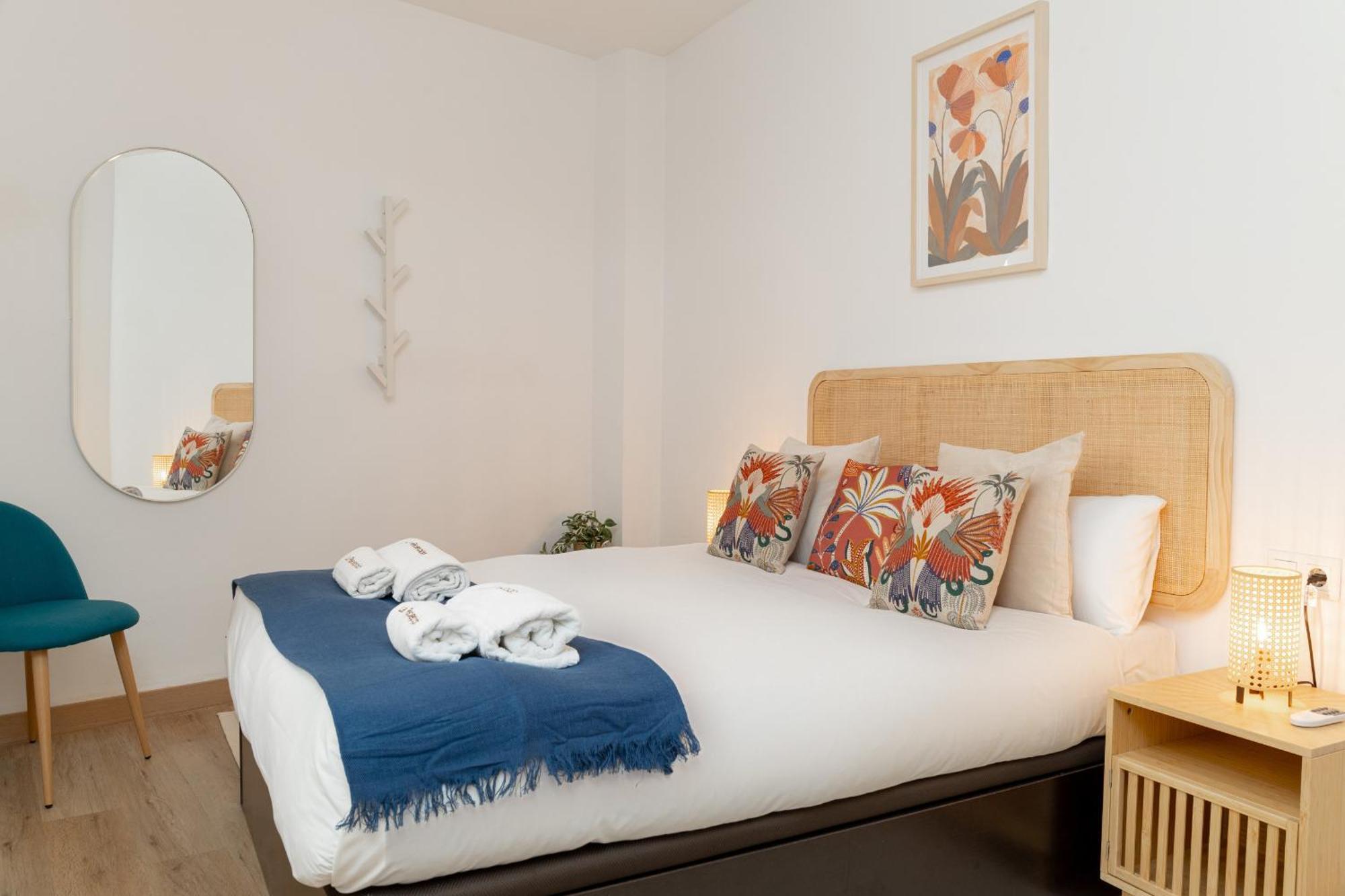 C21 Trendy 2 Bdr & Parking Downtown Apartment Malaga Exterior photo